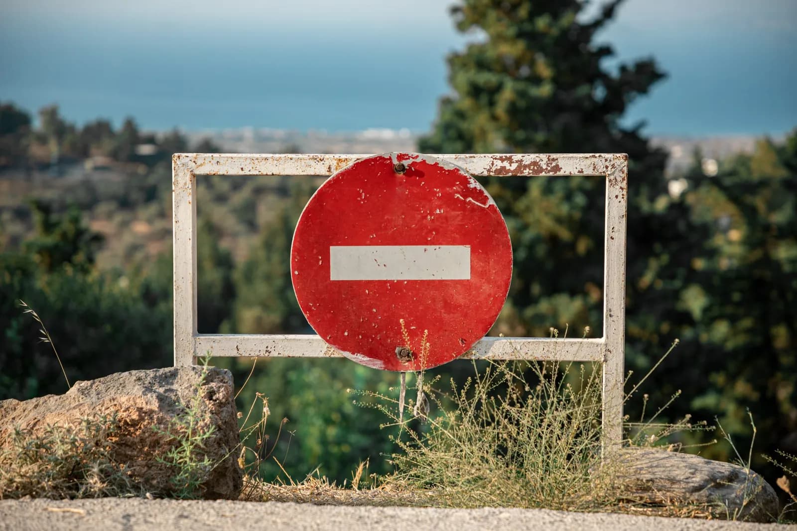 Interdictions réglementaires